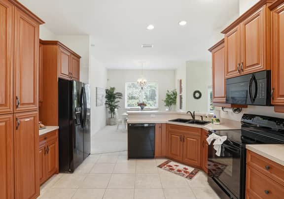 Bayou Vista Retreat - Image 4